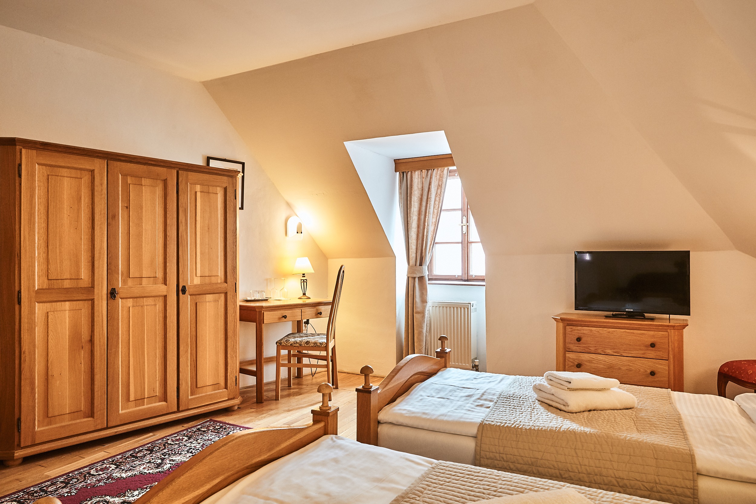 hotel salamander dvojlôžková izba